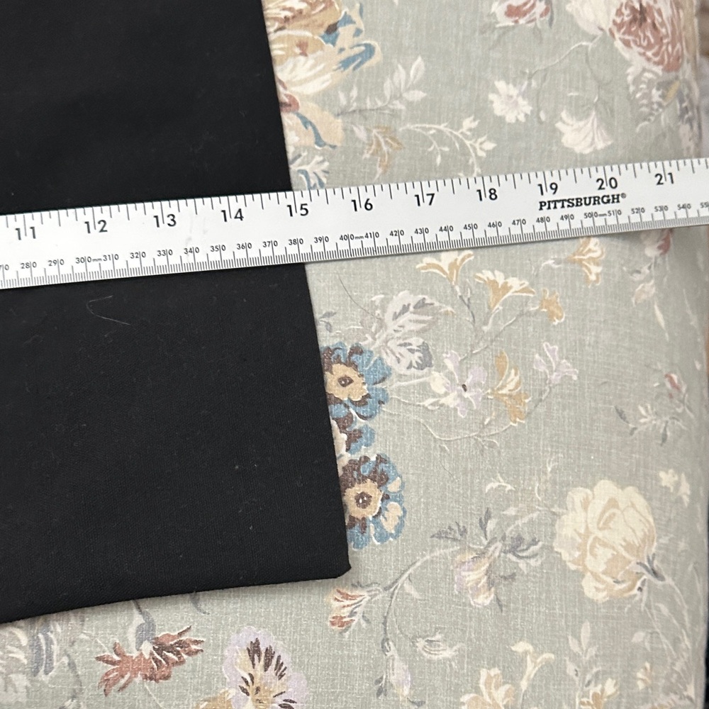 Black Drawstring Bag - Picture 6 of 7